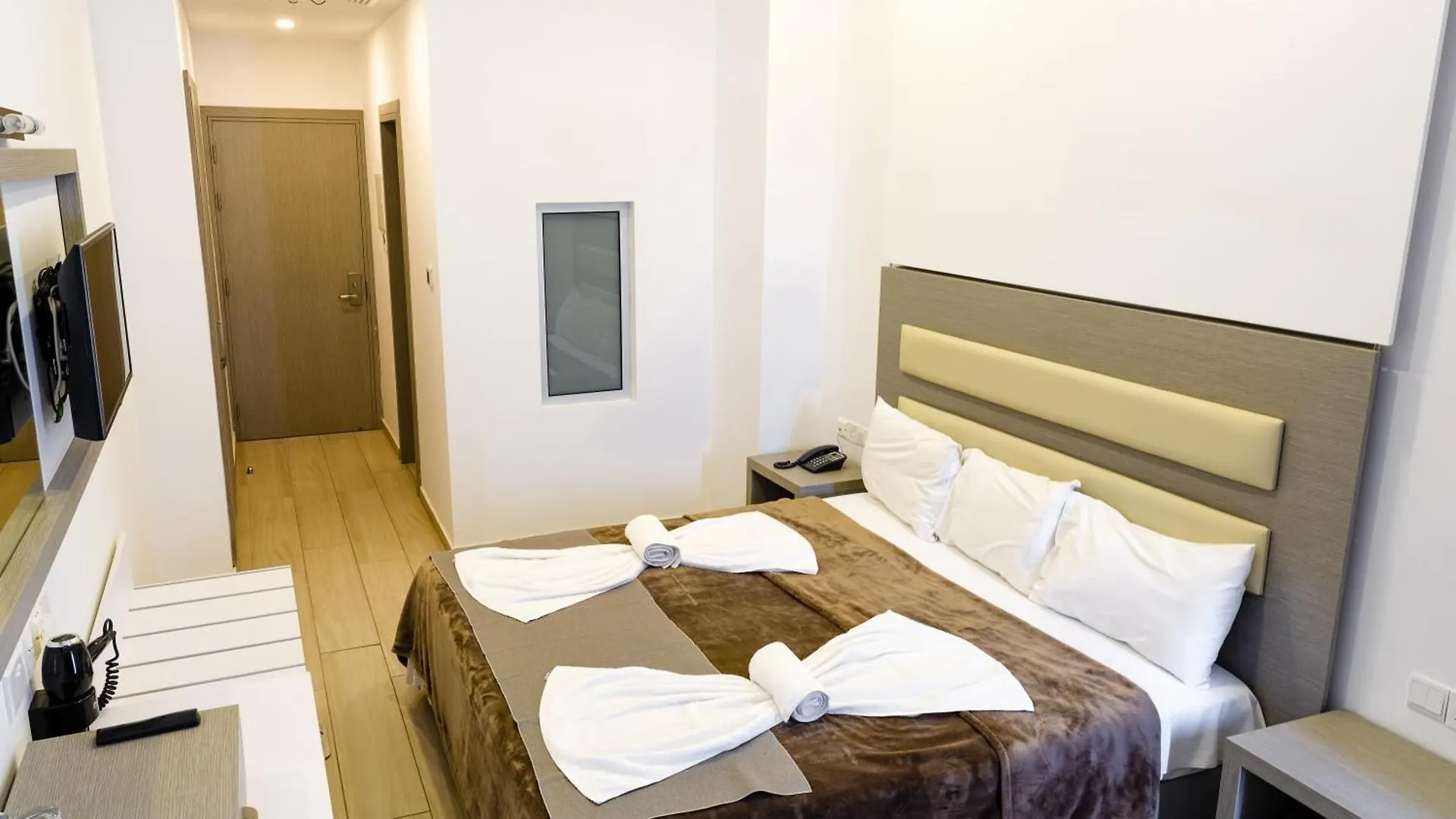 Captain Pier Hotel Protaras